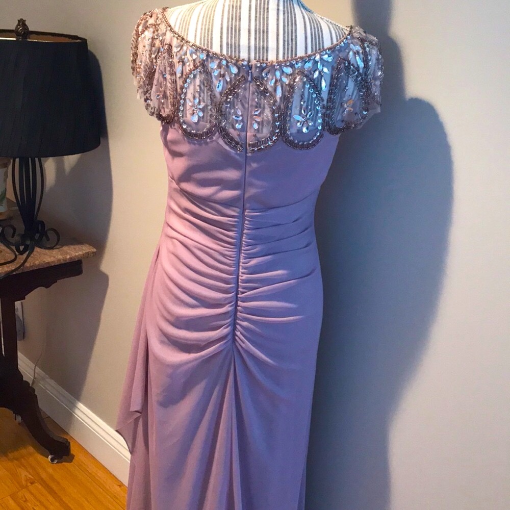 LILAC FORMAL DRESS - Picture 4 of 8